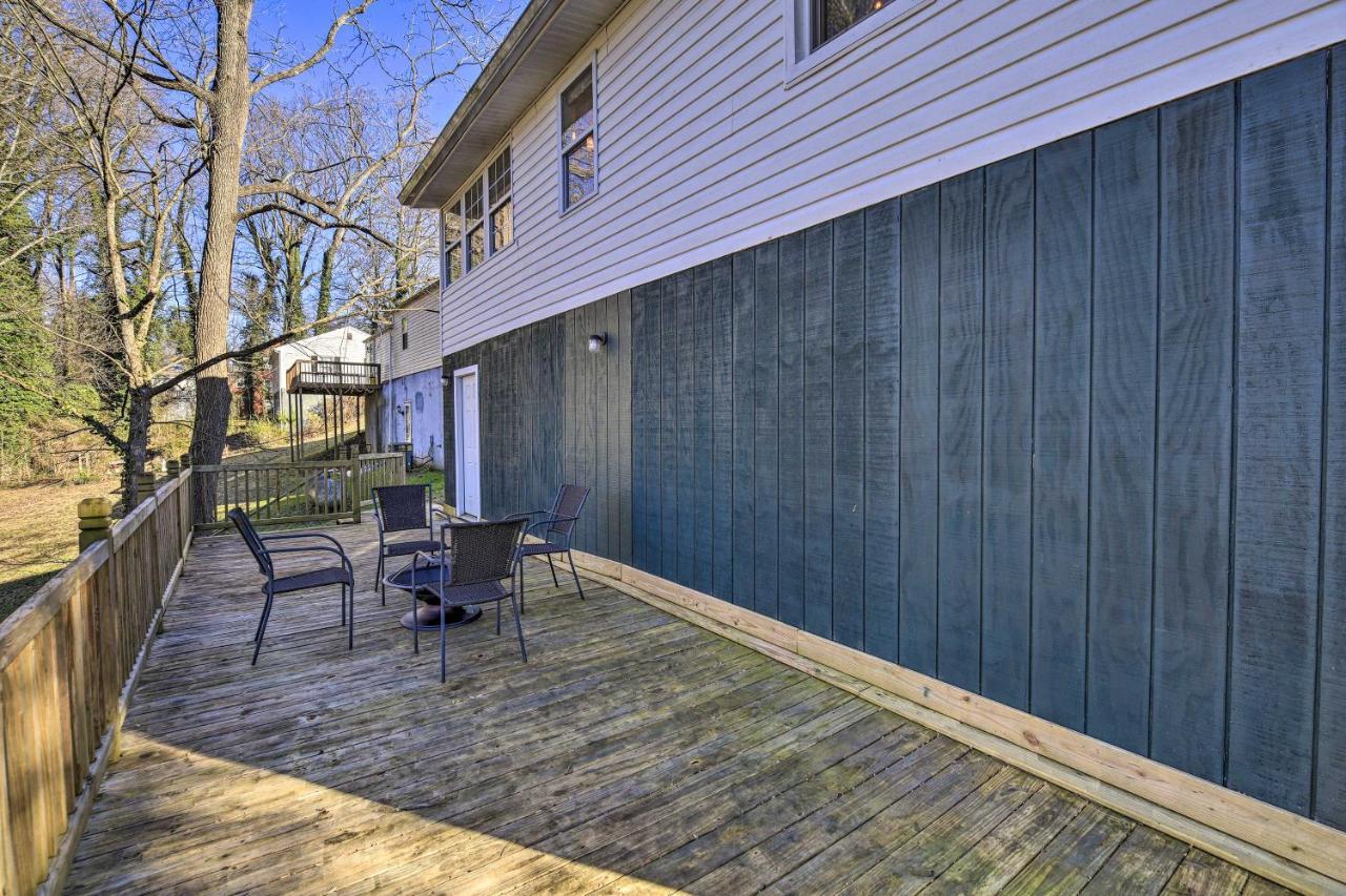 Cozy Bristol Home With Yard About 1 Mile To Downtown! Esterno foto